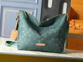 Picture of Louis Vuitton Handbags _SKUfw230737895fw